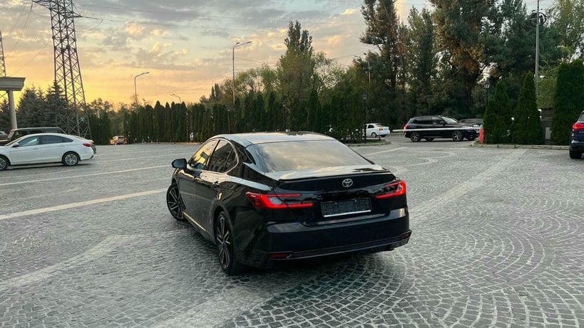 TOYOTA CAMRY 80
